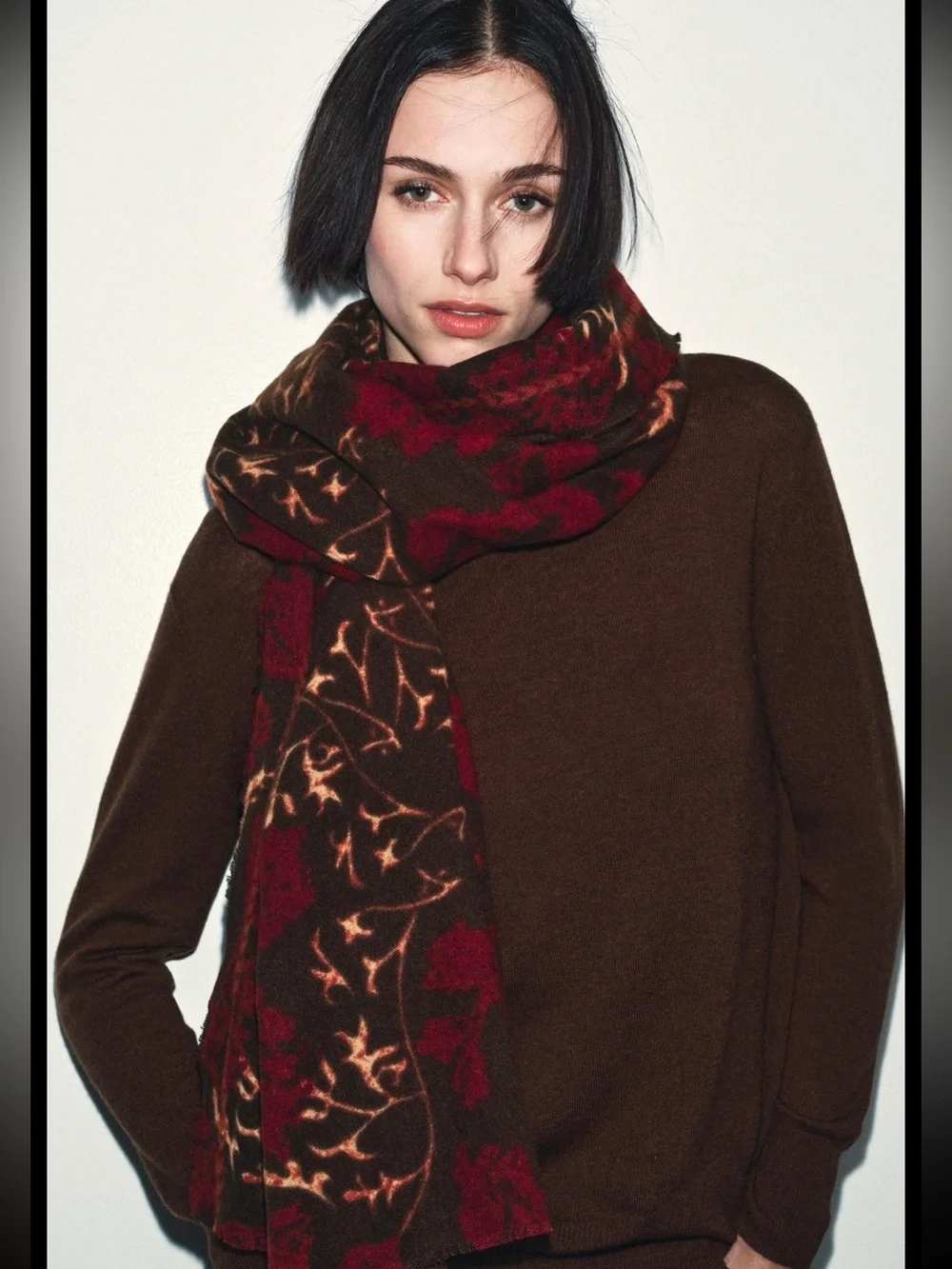 Zara printed scarf with frayed edges , 200 x 85 cm, multicolored